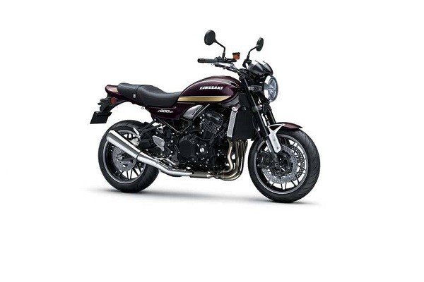 Kawasaki Z900RS 2026 – Tehnologie moderna, spirit retro
